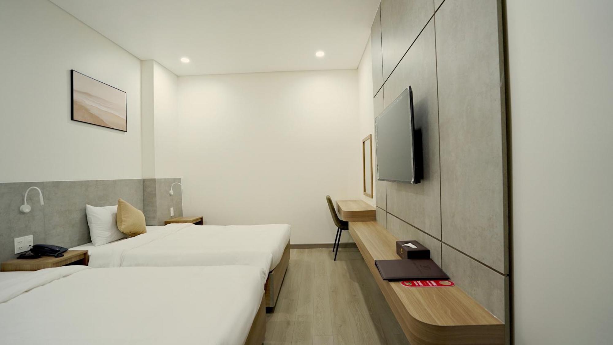 Thanh Thuy Hotel บวนมาถวต ภายนอก รูปภาพ