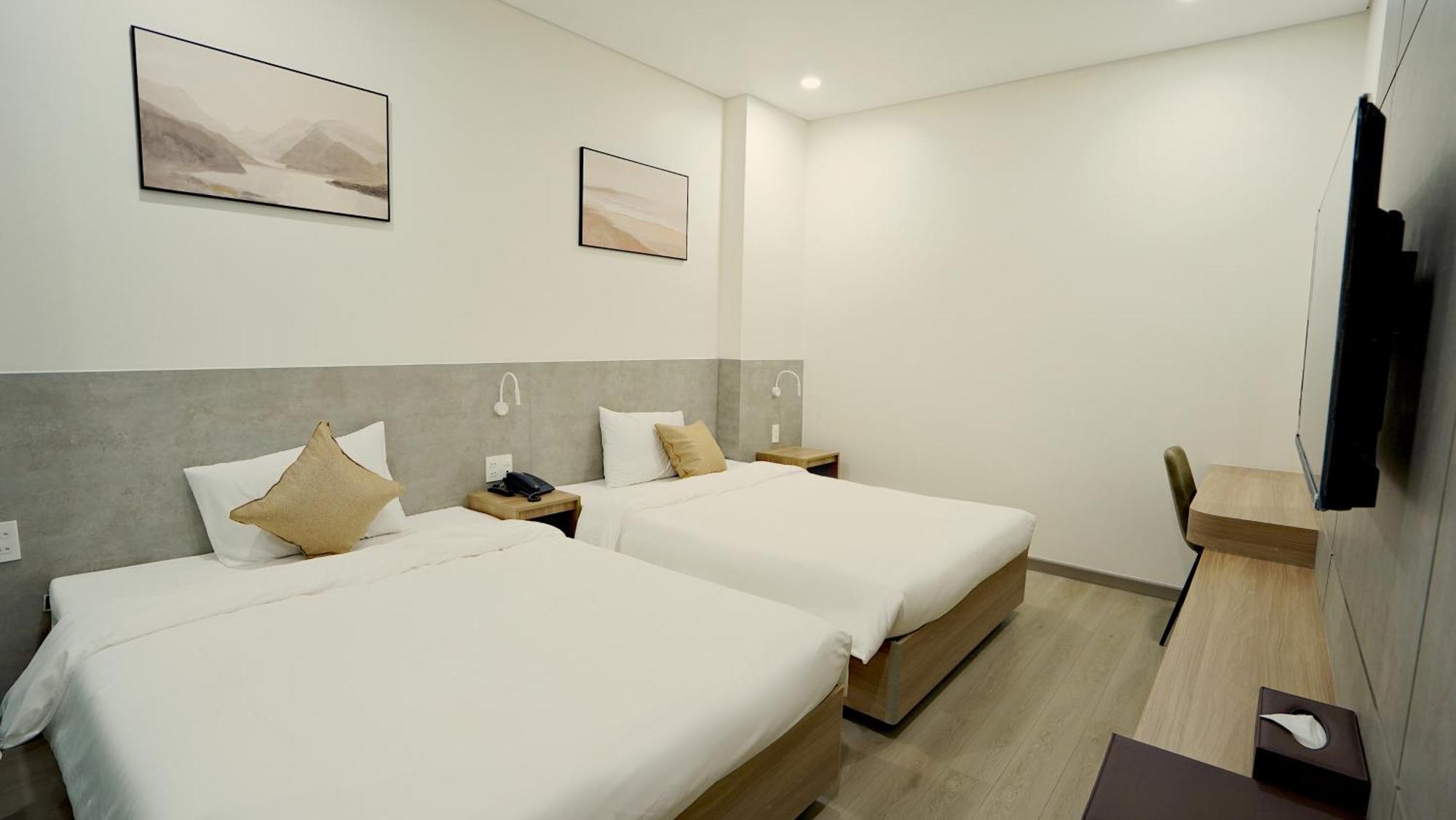 Thanh Thuy Hotel บวนมาถวต ภายนอก รูปภาพ